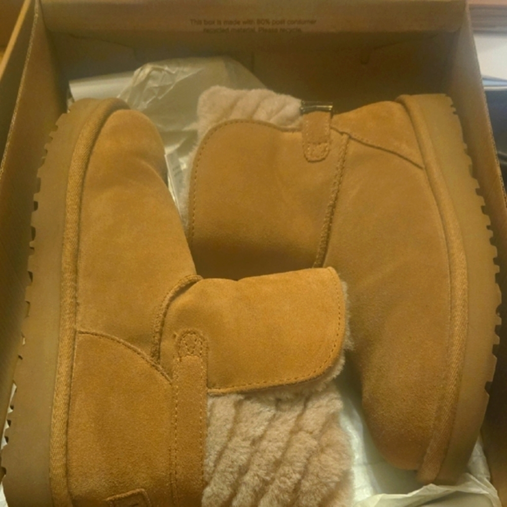 UGG W Adria Tan Boots